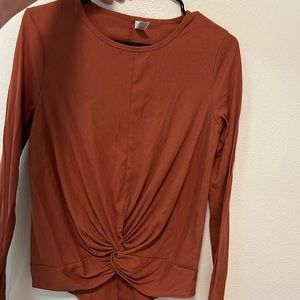 All in motion knotted workout too